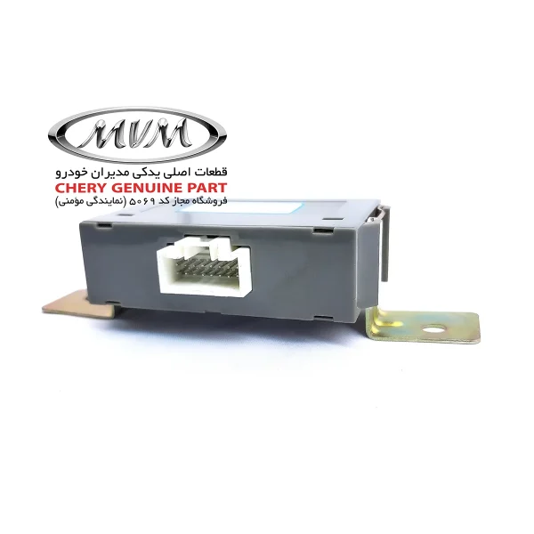 مدول کنترل دنده عقب با شناسه فنی J666800215